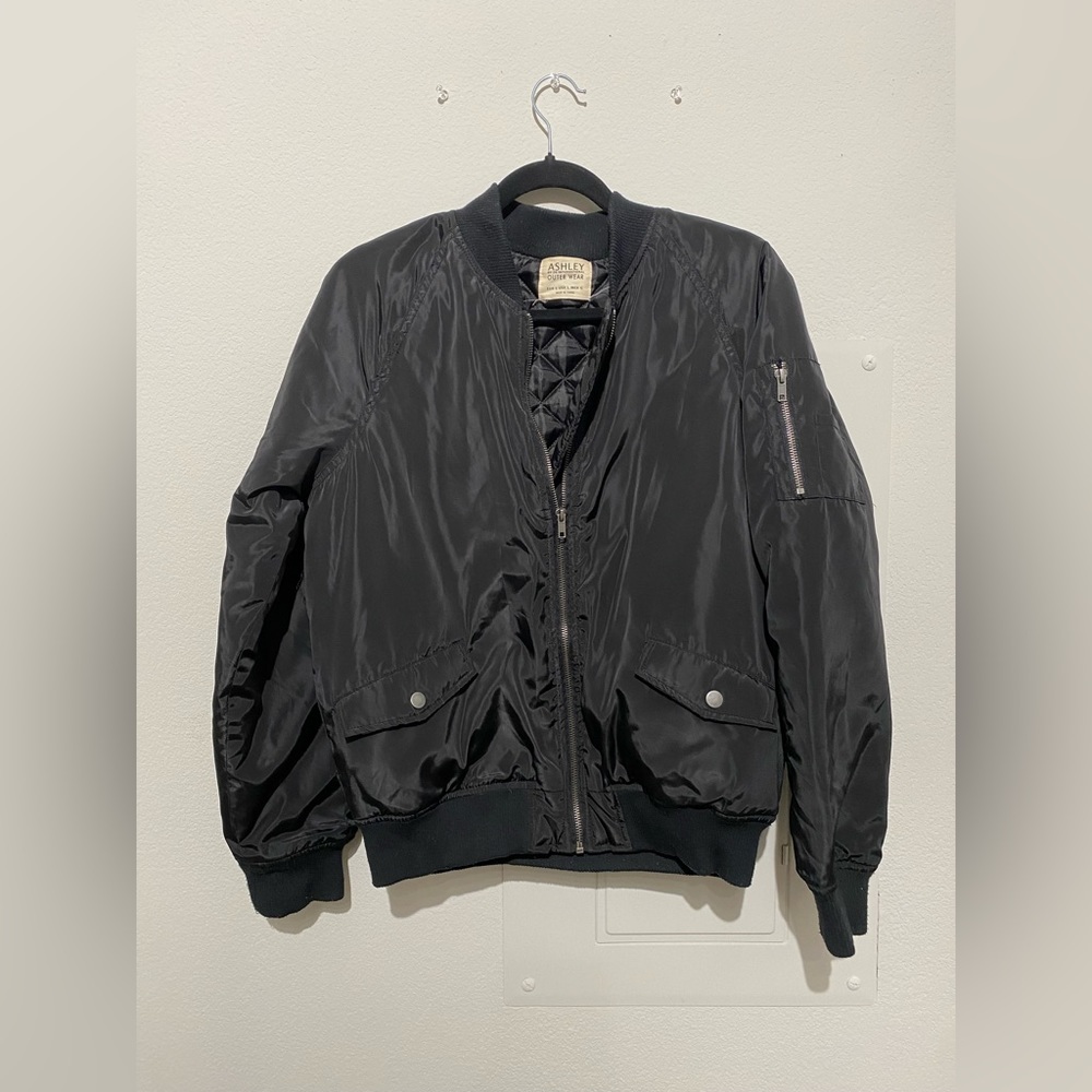 Bomber jacket